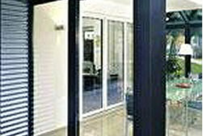 Hliníkové dvere / Sklopno-posuvné Hliníkové dvere / Sklopno-posuvné