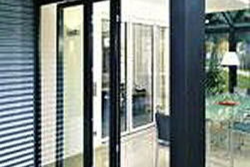 Hliníkové dvere / Sklopno-posuvné Hliníkové dvere / Sklopno-posuvné