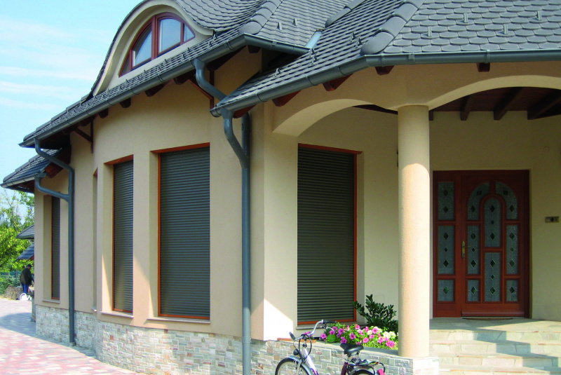 Predokenné rolety / Vivera - foto Predokenné rolety / Vivera - foto