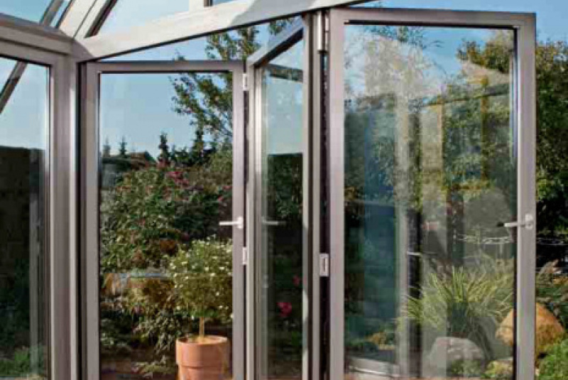 Hliníkové dvere / Zhrňovacie Hliníkové dvere / Zhrňovacie